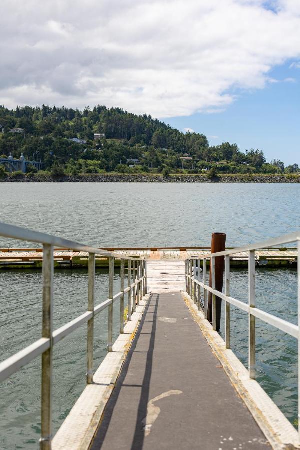 Jot'S Resort Gold Beach Exterior foto