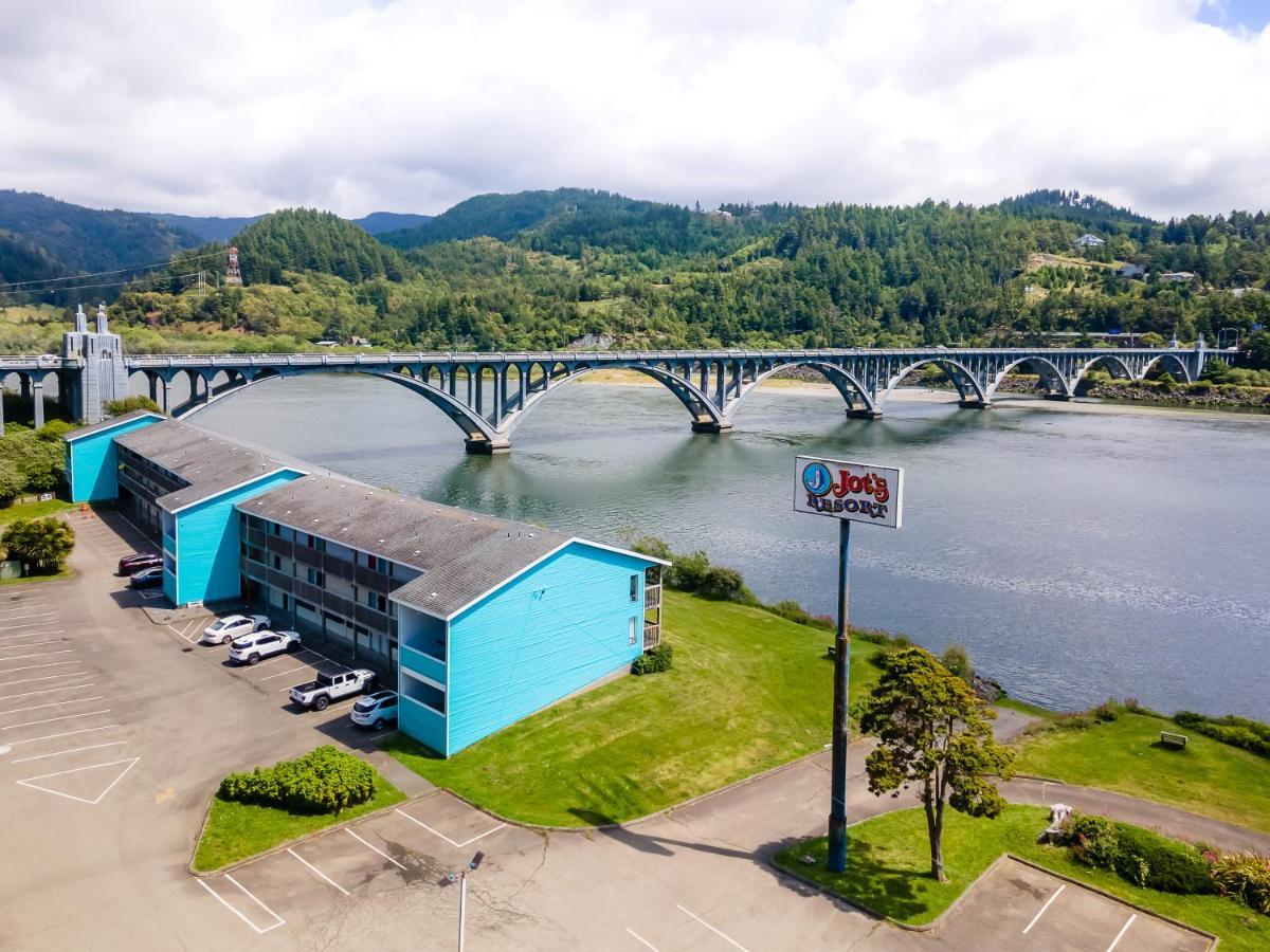 Jot'S Resort Gold Beach Exterior foto